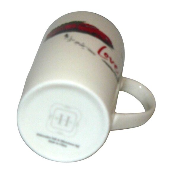 Peace On Earth Love Latte Mug w Lid 16 Oz Bone China Red Truck Design NIB NWT - Picture 3 of 4